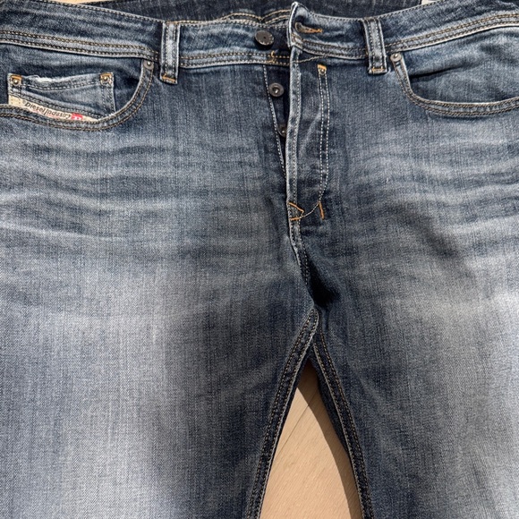 Men's Blue Jeans - Picture 2 of 9